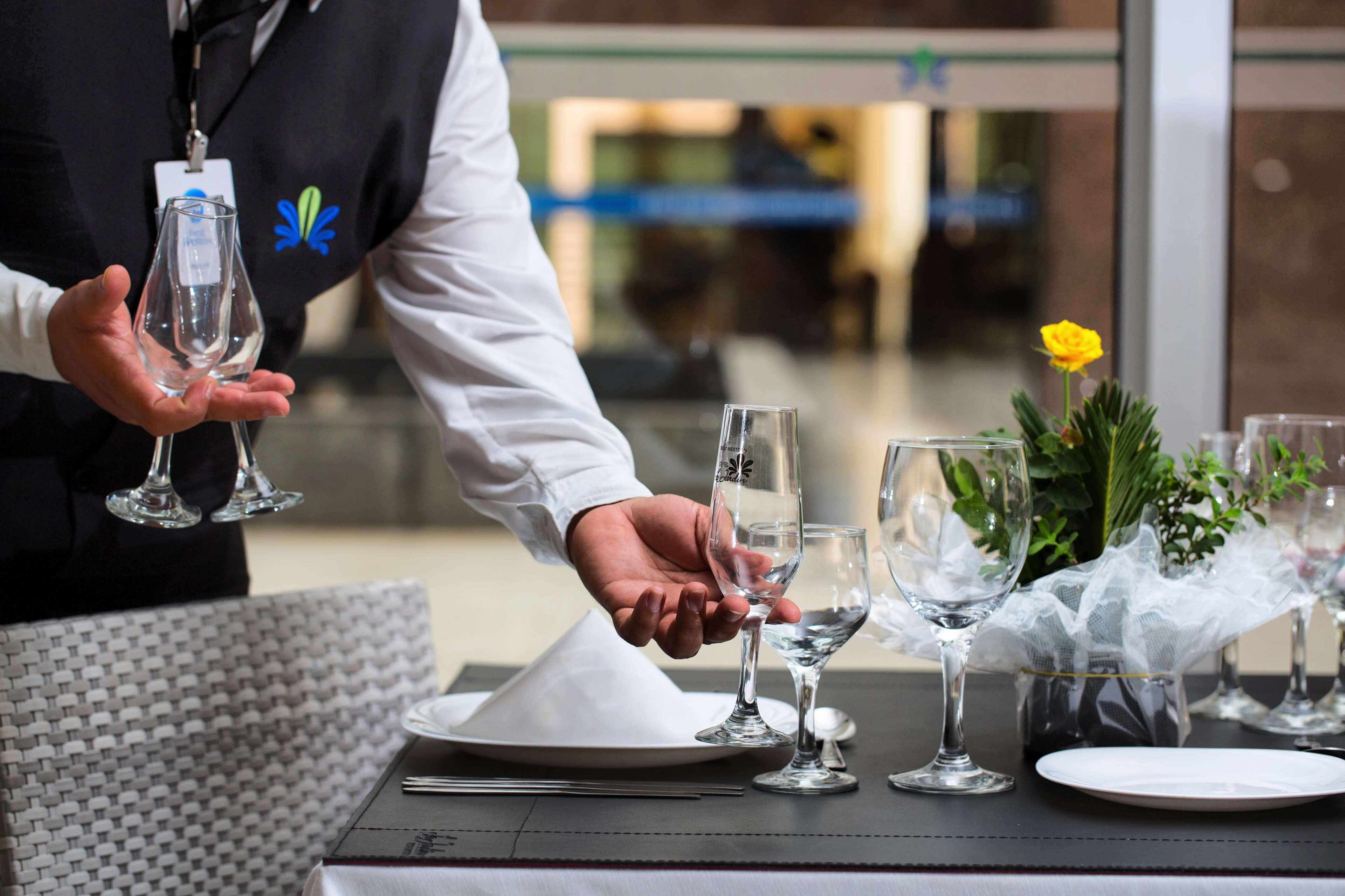 Best Western Suites Le Jardin Caldas Novas Bagian luar foto
