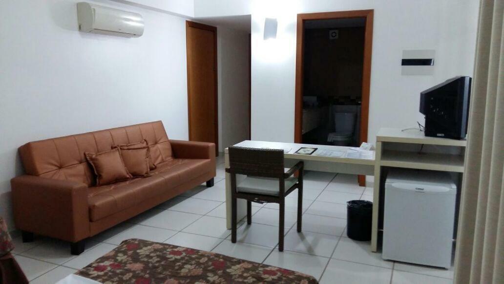 Best Western Suites Le Jardin Caldas Novas Bagian luar foto