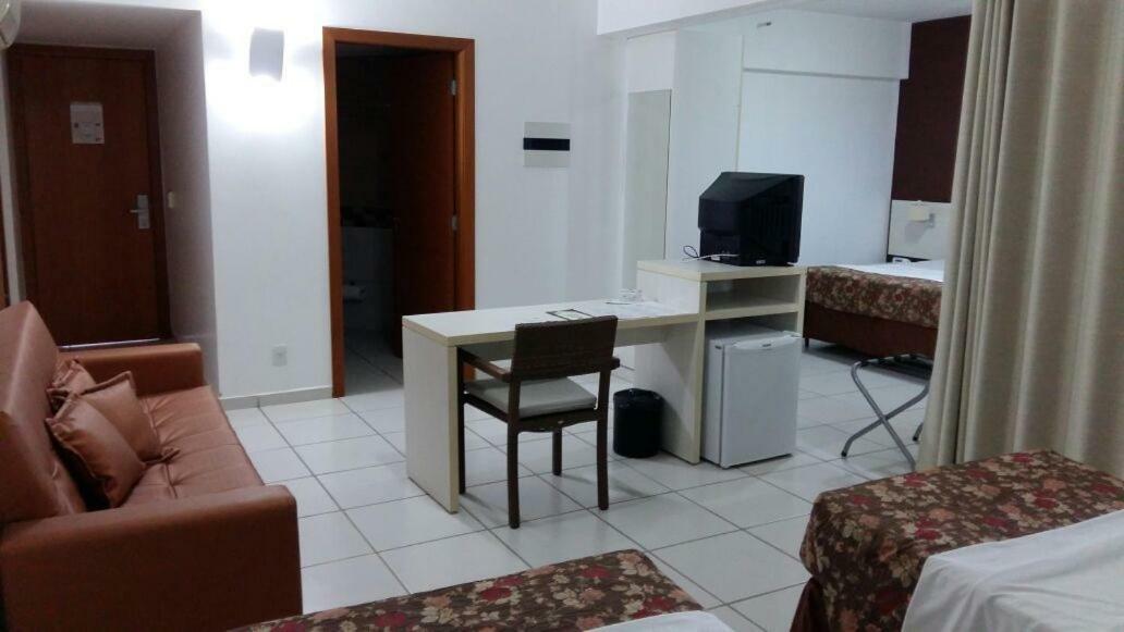 Best Western Suites Le Jardin Caldas Novas Bagian luar foto